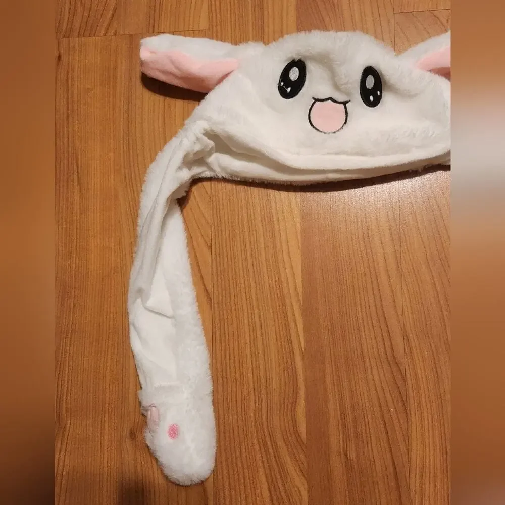 Hot Topic white flip